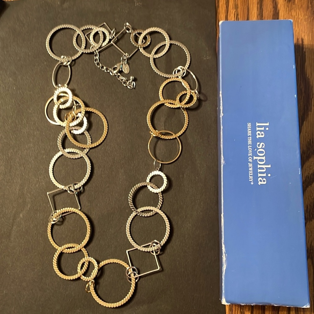 Lia Sophia necklace
